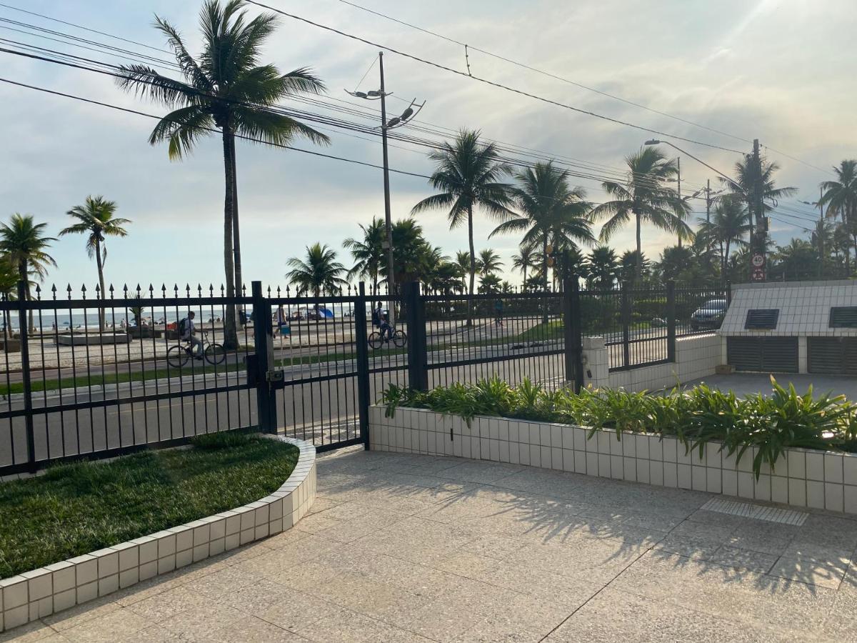 Pe Na Areia Canto Do Forte, Wi-fi,estacionamento Apartment *